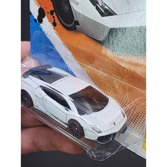 HOT WHEELS VHTF 2011 NEW MODELS LAMBORGHINI GALLARDO LP 570-4 SUPERLEGGERA New - Picture 5 of 10